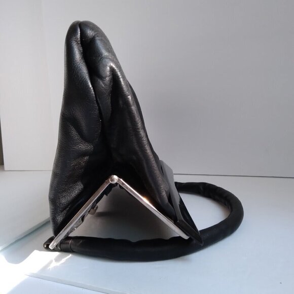 Unique Vintage Black Leather Satchel/Shoulder Frame Bag wth Chic Sleek Features - Picture 12 of 15